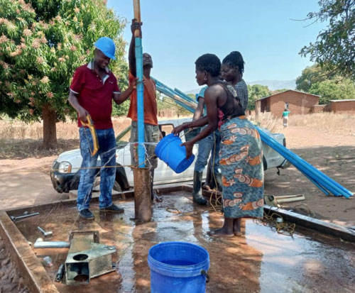 Fixing boreholes in Salima