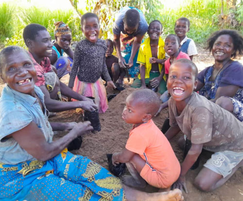 New fruit tree season begins with pot filling in Malawi