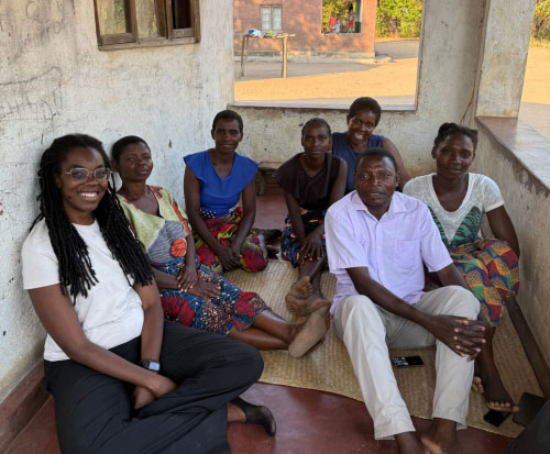 Family planning community group at their meeting